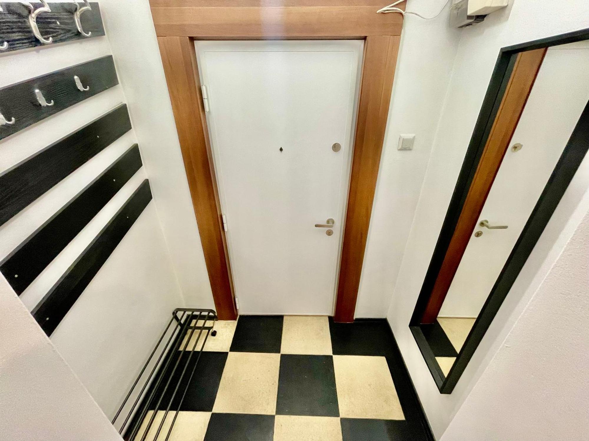 Metropole Apartments - Old City Bucureşti Eksteriør bilde