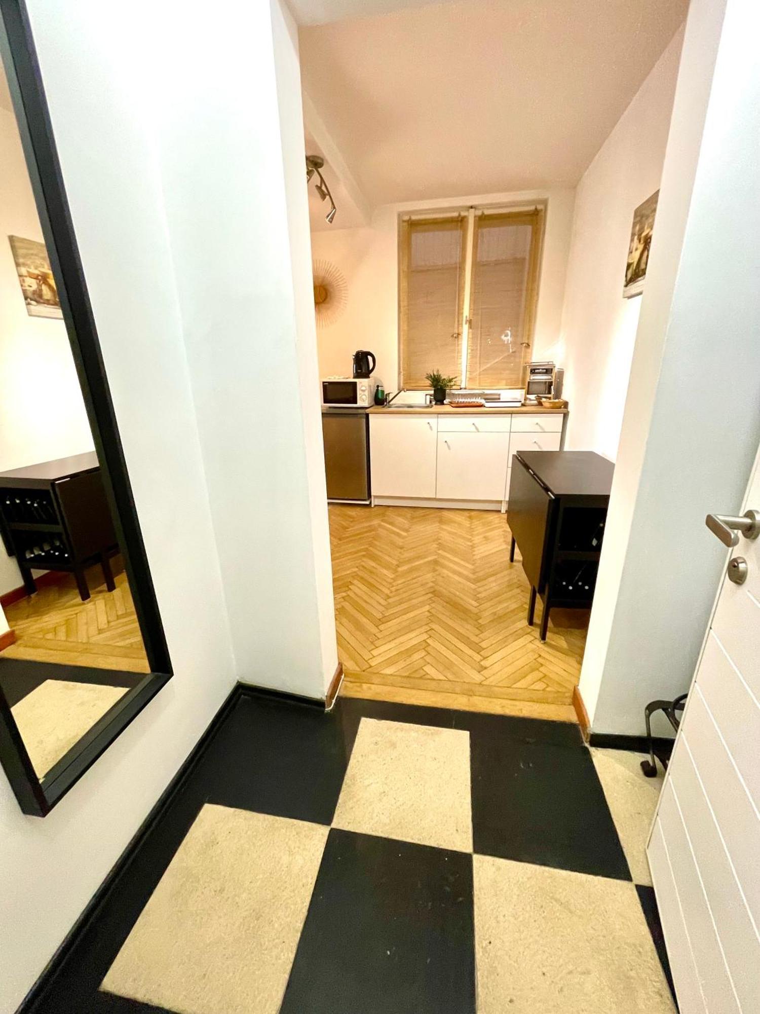 Metropole Apartments - Old City Bucureşti Eksteriør bilde